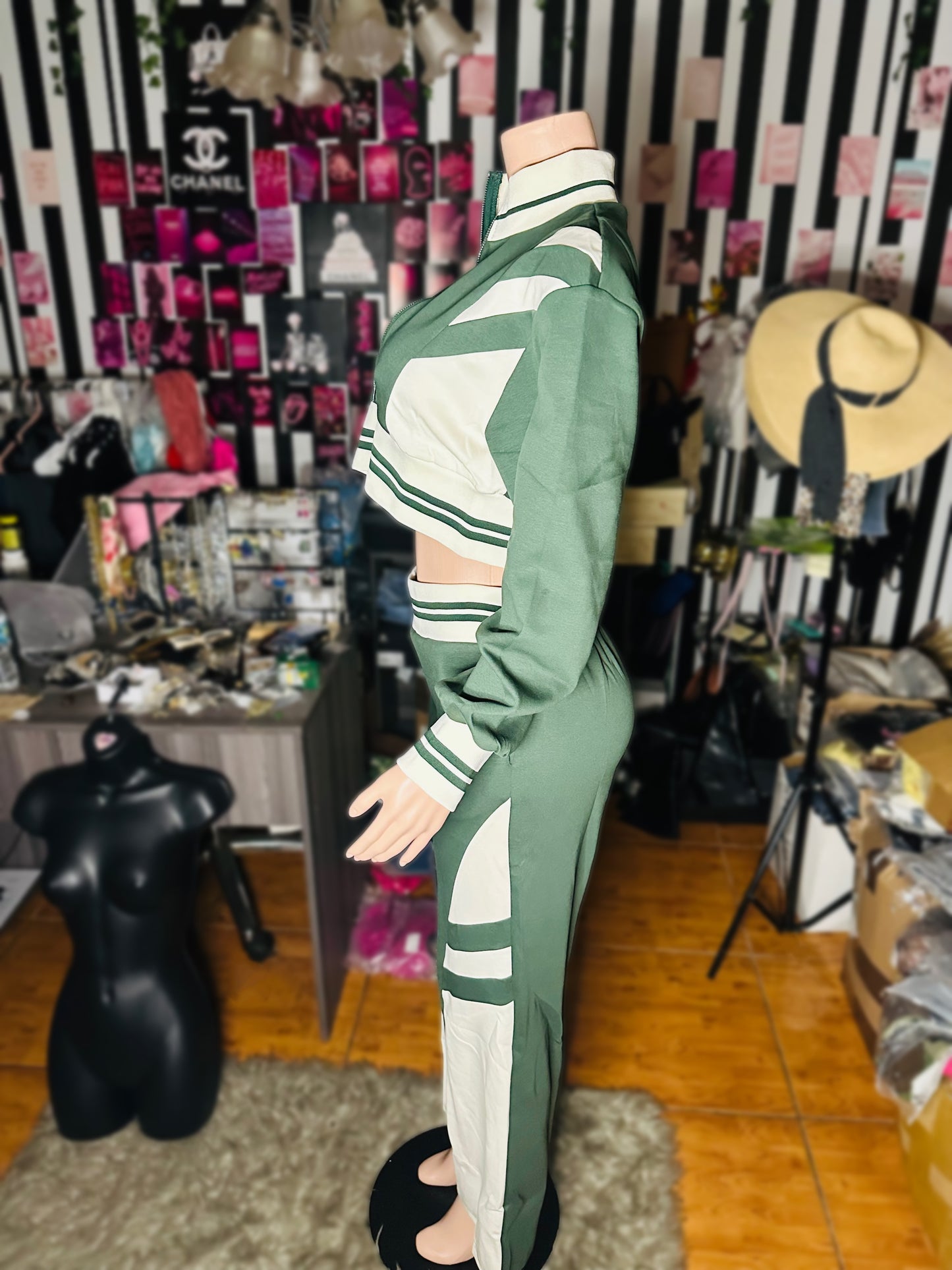 Know The Difference Pants Set